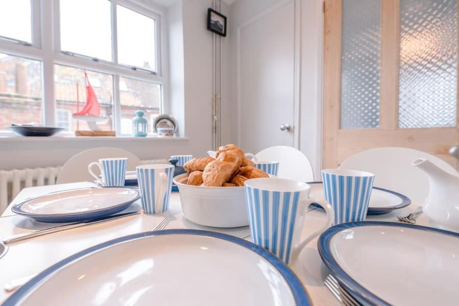 6 West Lane In Aldeburgh - Beautiful Cottage Near High Street エクステリア 写真