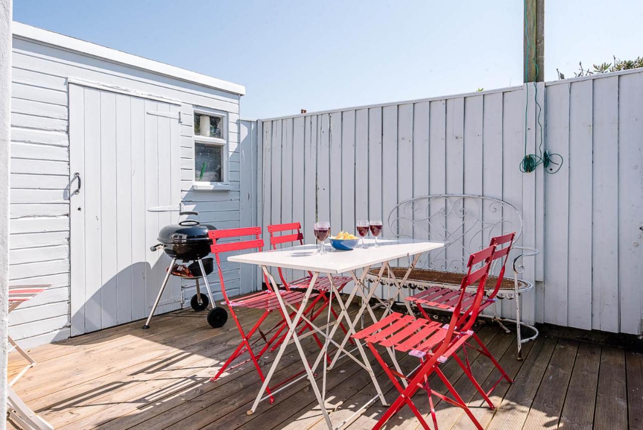 6 West Lane In Aldeburgh - Beautiful Cottage Near High Street エクステリア 写真